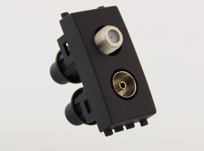 VIMAR Arkè Nera® - F fem. e IEC fem.